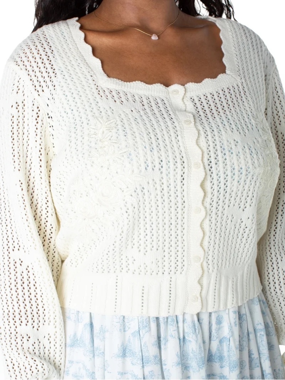 Women’s Scallop-Edge Knit Cardigan Sweater - White